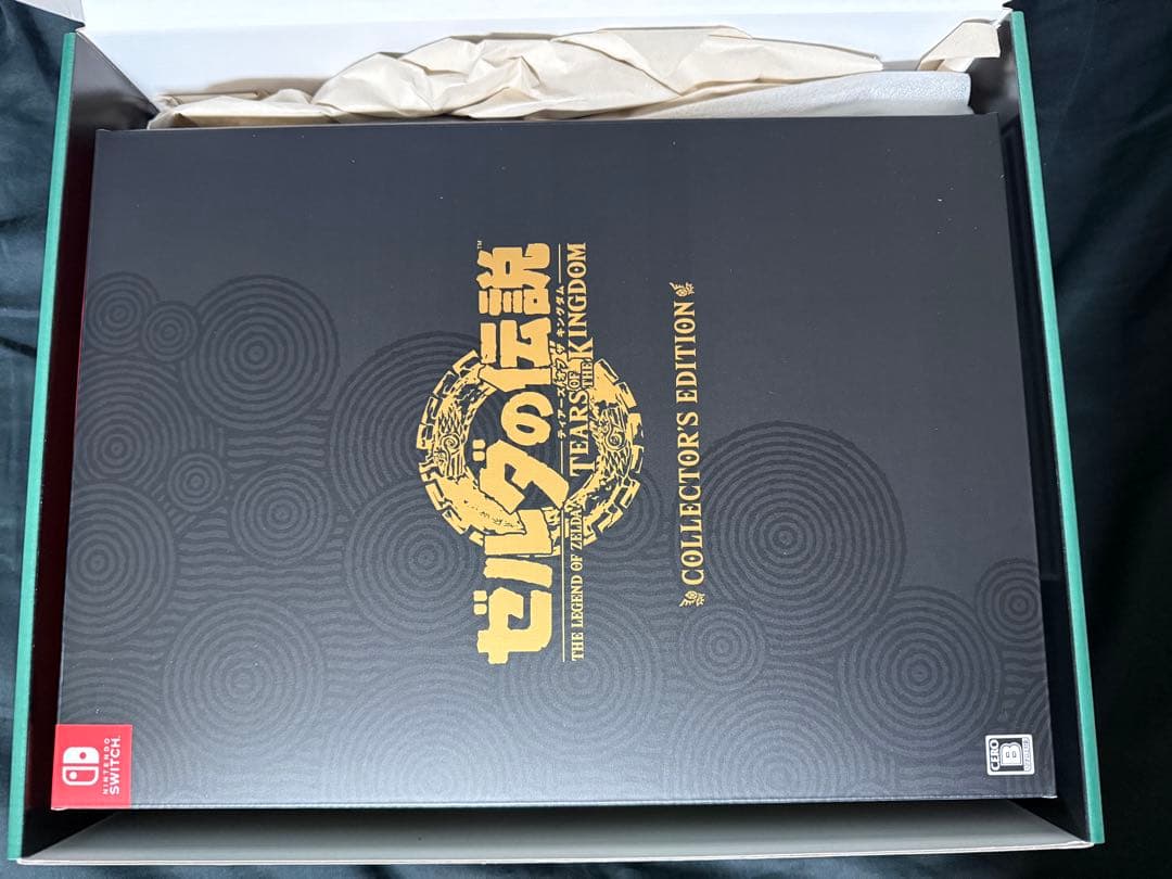 【新品】ゼルダの伝説 ティアキン コレクターズエディション 特典付き