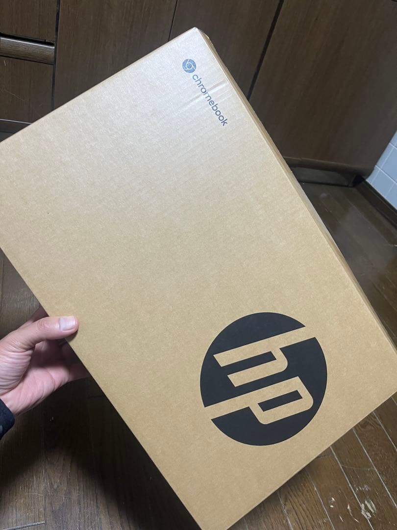 HP Chromebook ホワイト ノートパソコン　箱付き