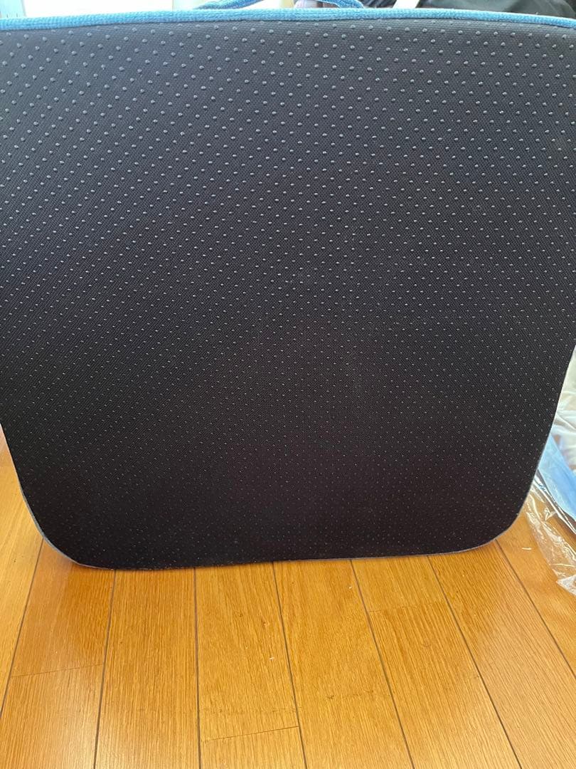 シェイプキューブ　ディープブルー　トランポリン
