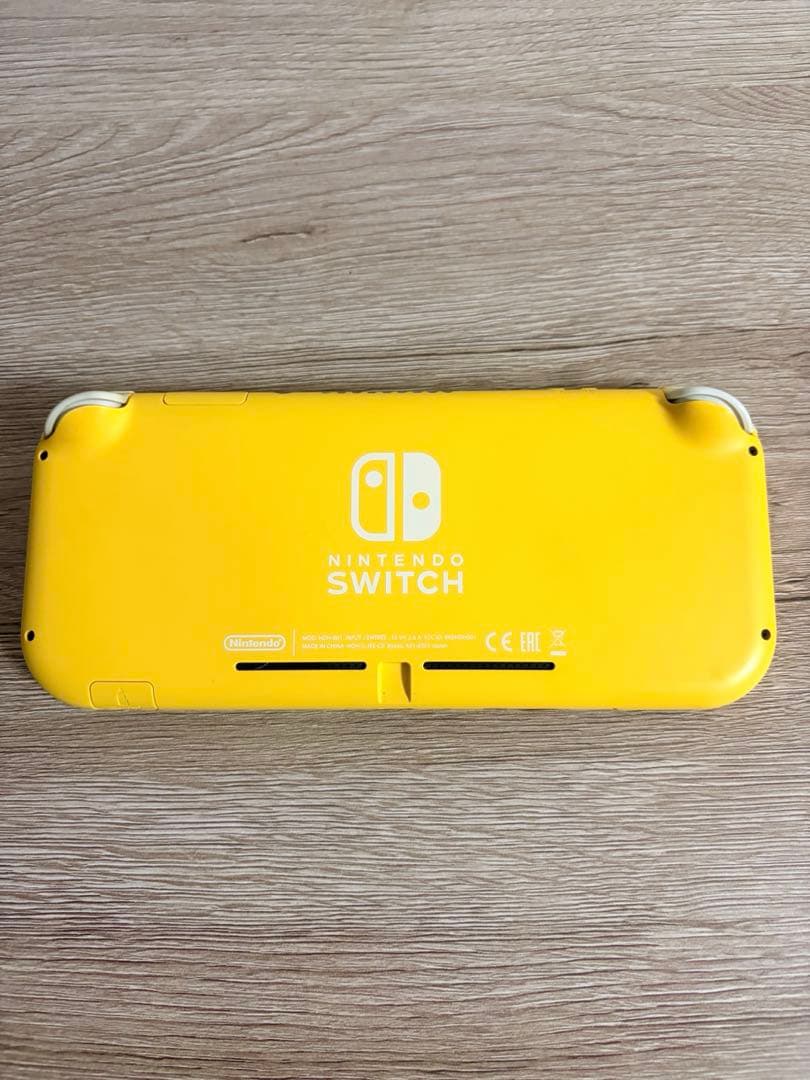 【中古品・箱付】Nintendo Switch lite イエロー