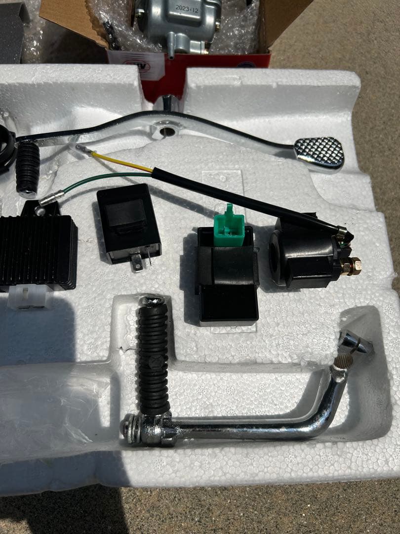 中華エンジン　110cc カブ　モンキー　新品未使用　値下げ