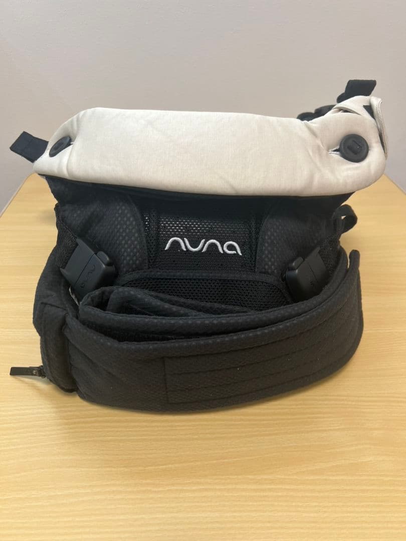 【大幅値下げ❗】NUNA cudl 抱っこ紐 NO.69900(キャビア)