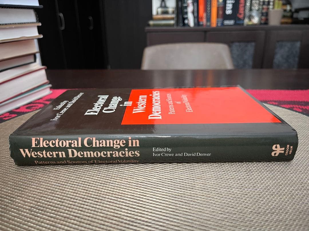 洋書 Electoral Change in Western Democracies
