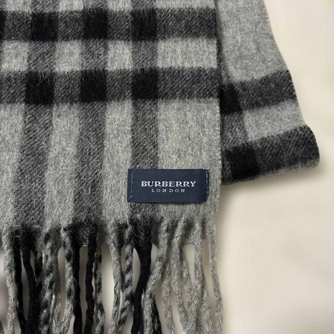 BURBERRY LONDON マフラー　グレー　チェック　黒　フリンジ