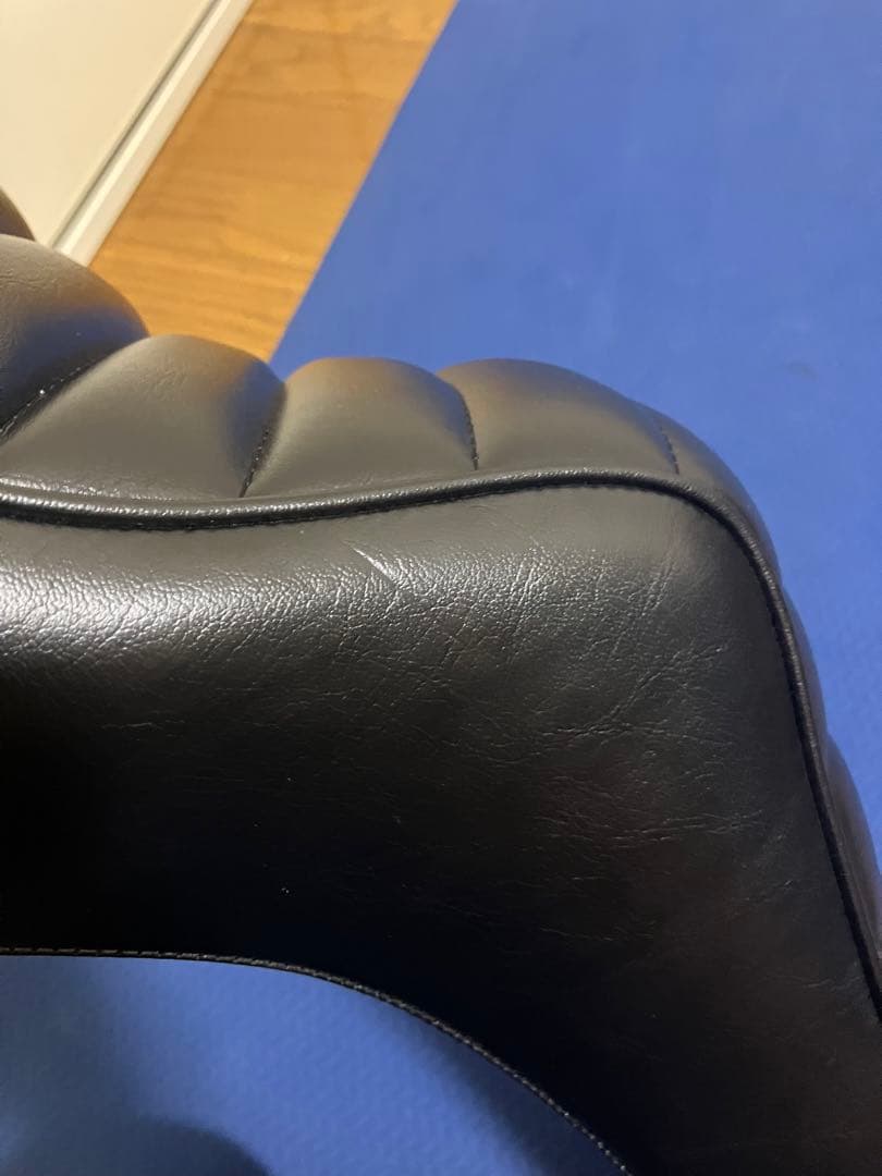 Tramp トランプ　キング&クイーン　シート　ハーレー　スポーツスター