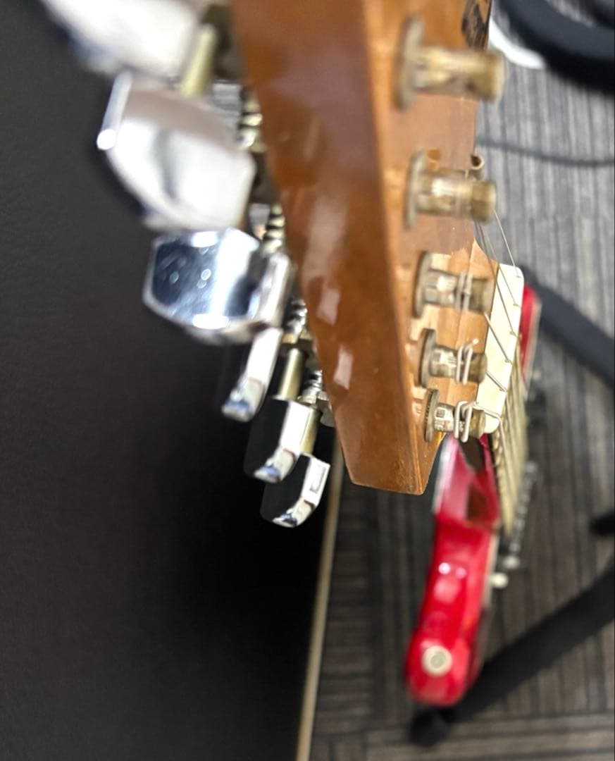 TOMSON　スプレンダーシリーズ　音出し可　ムスタングタイプ