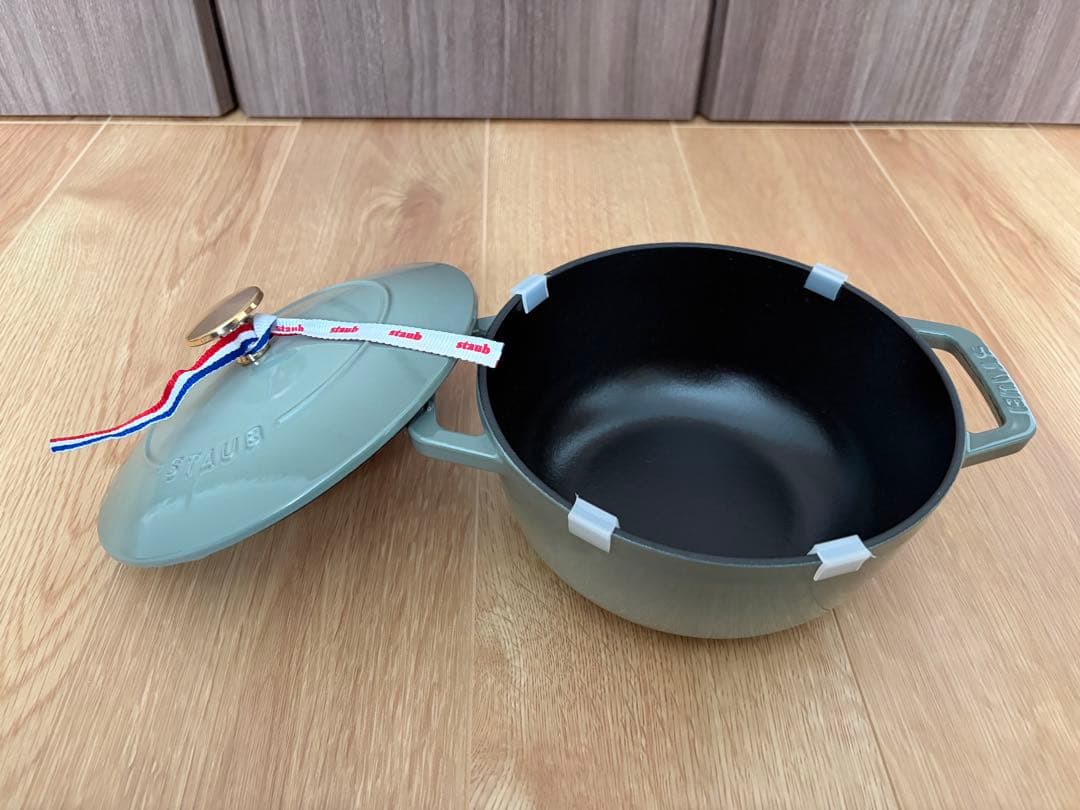 【生涯保証付・新品未使用】ユーカリ　Wa-NABE 18cm