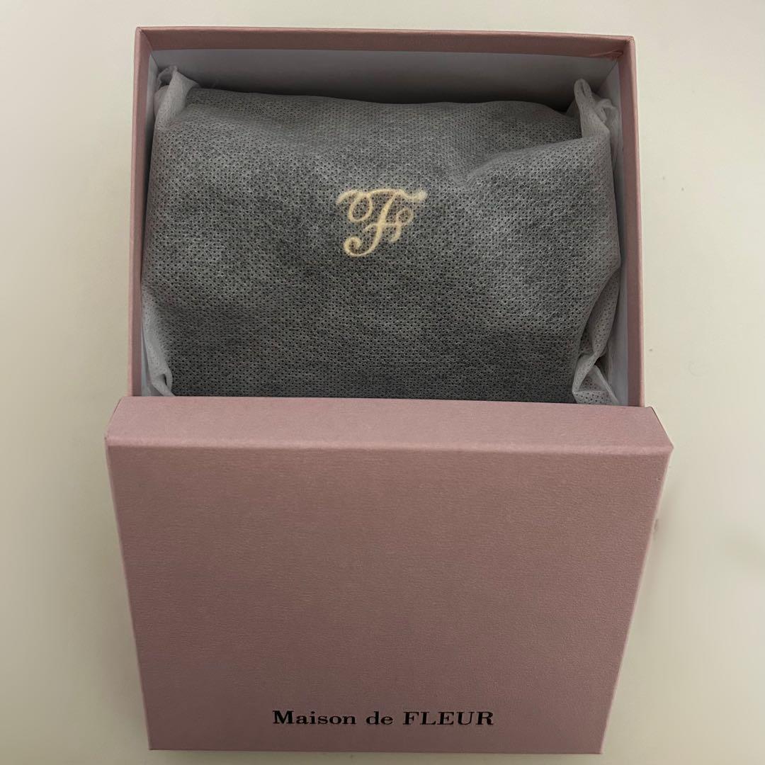 Maison de FLEUR ベルトリボンミニウォレット ブラック