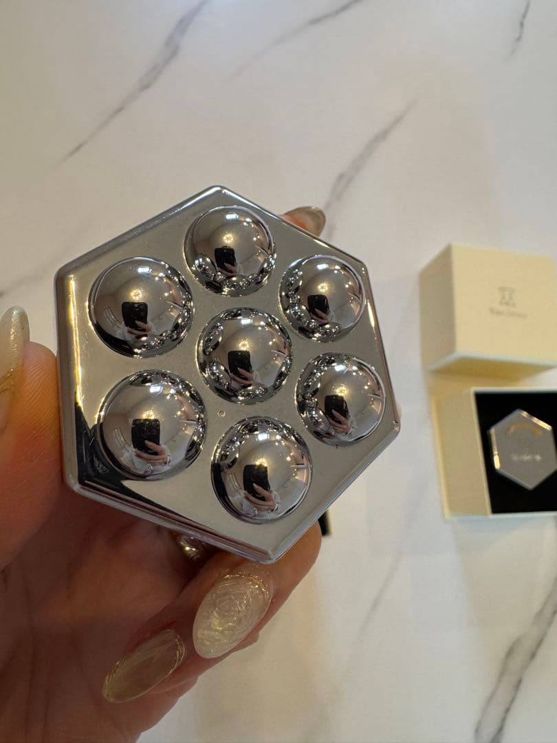美容【レボリューション】サイズダウン美顔器リフトアップダイエット小顔2個小顔痩身