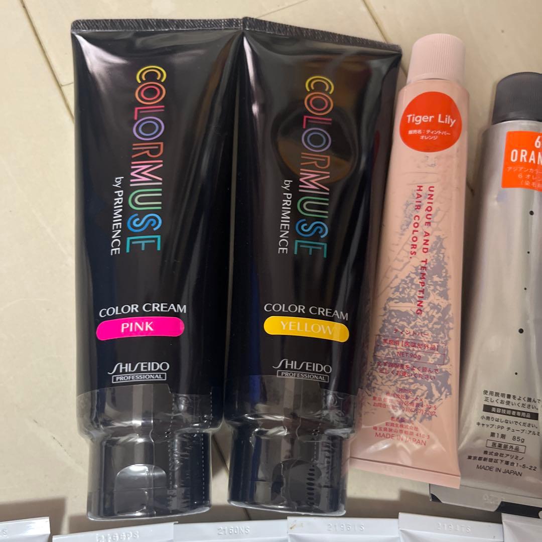 カラーリング剤 20本まとめ売り＋ブリーチ剤
