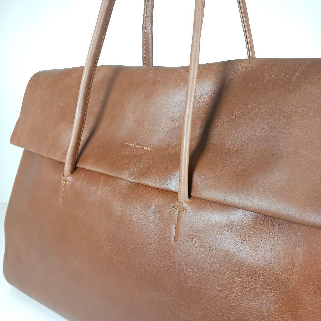 ✨美品✨現行品✨Hoaw.　ハァウ　ヴィンテージ加工フラップボストン　大容量