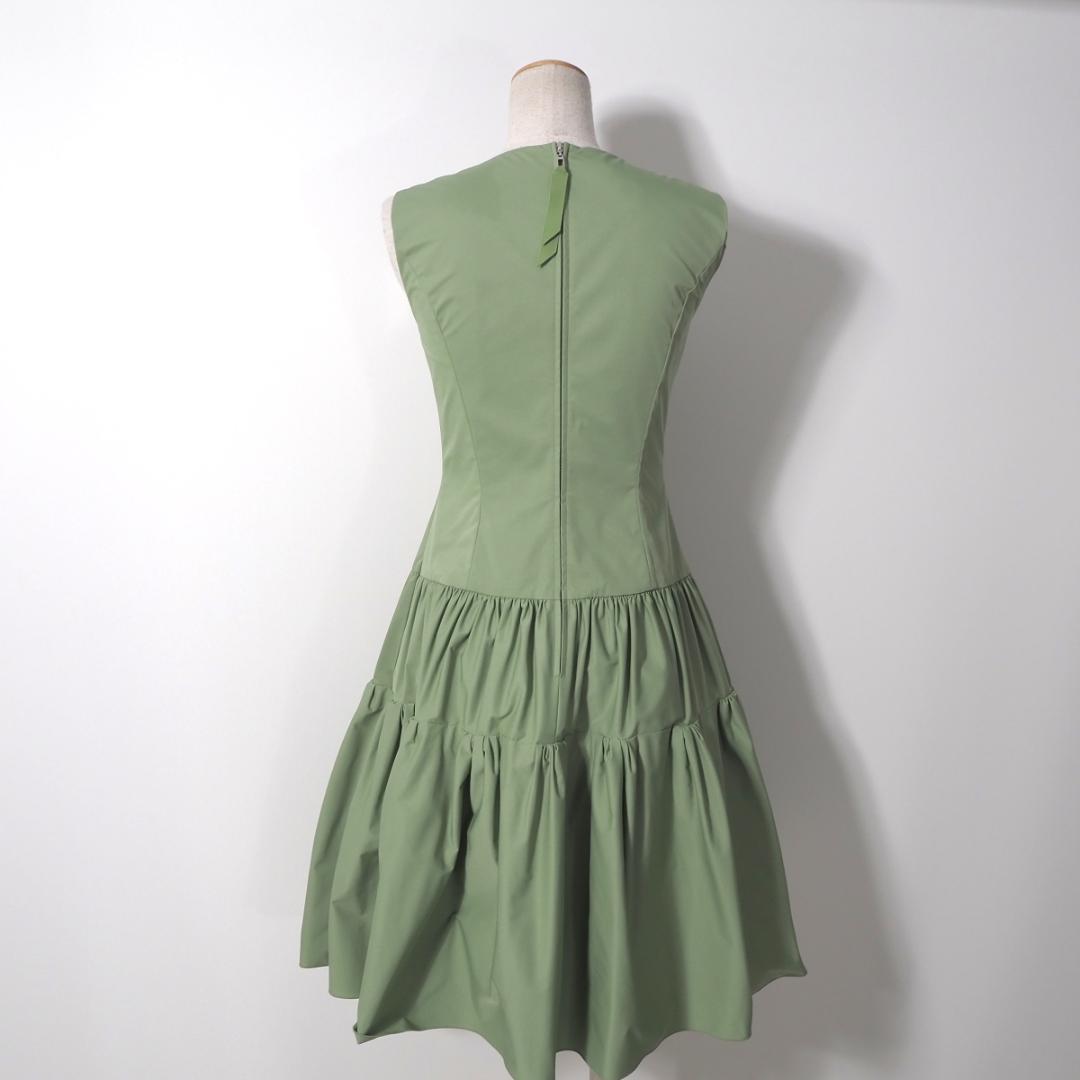 美品 フォックスー ノースリーブ フレア ワンピース グリーン 6-ZA006