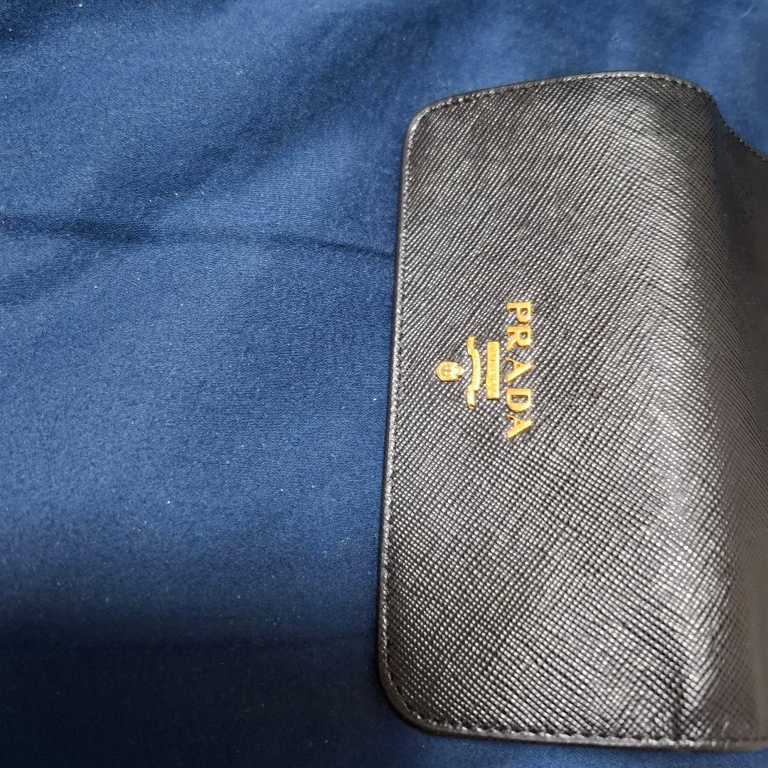 PRADA ブラック 三つ折り財布 箱付き