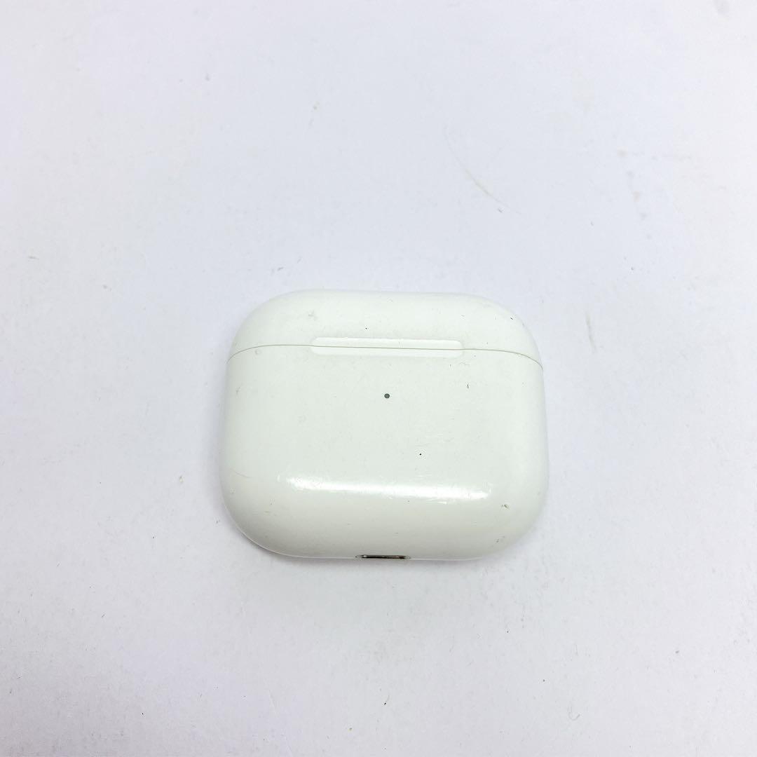 2868△ AirPods 第3世代 本体 ホワイト 充電ケース付き
