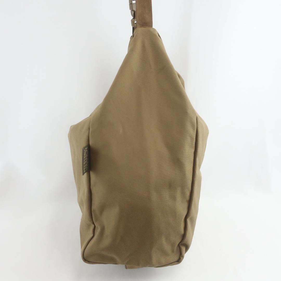 美品 MYSTERY RANCH クラークフィールド ショルダー バッグ 鞄