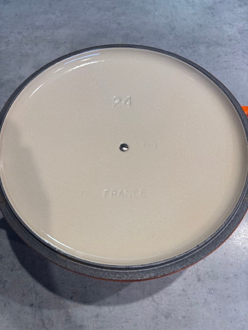 LE CREUSET ルクルーゼ★24cm両手鍋オレンジ