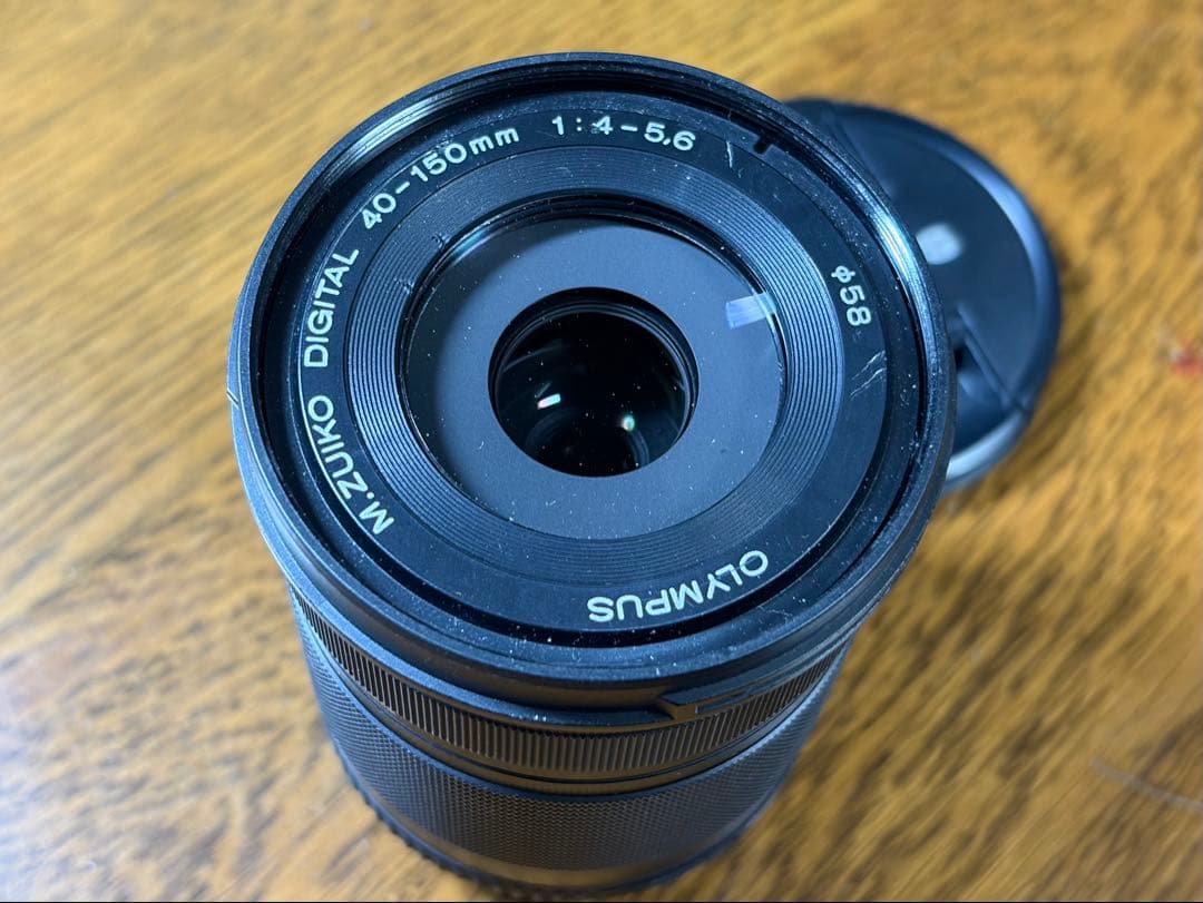 ￼OLYMPUS E-M10 MarkIII ダブルズームレンズキット