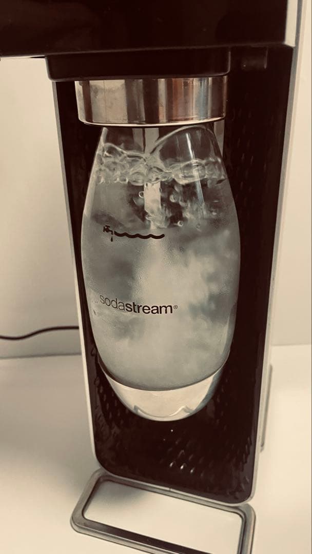 sodastream Source Power 満ガス2本、未使用新品ボトル付き