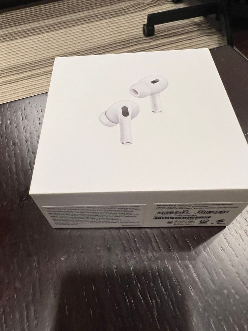 AirPods Pro 2 本体 付属品付き Lightning充電