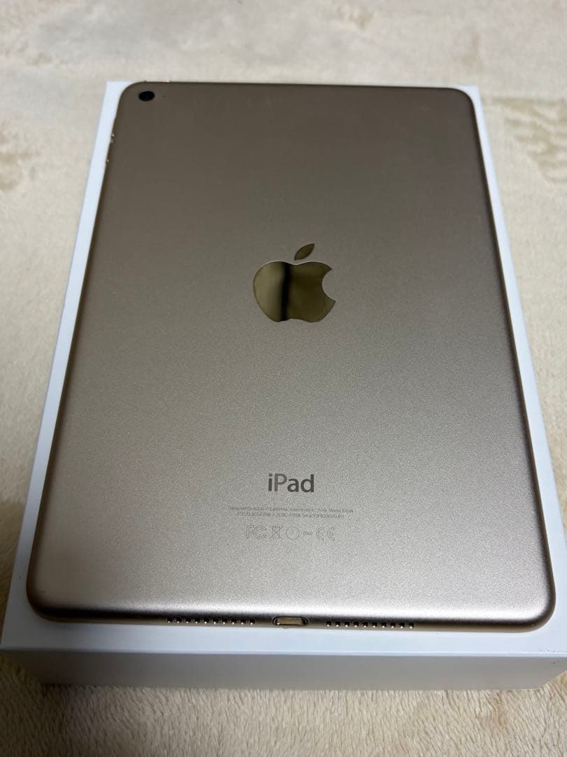 iPad mini4 ゴールド