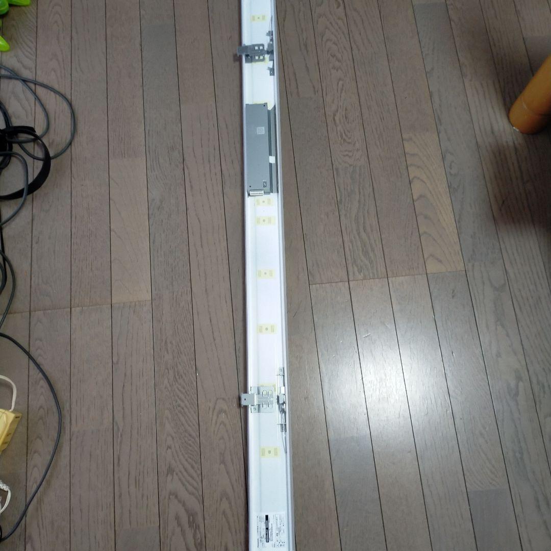 ライトバー 40形 5200lm 昼白色 NNL4500ENTLE9