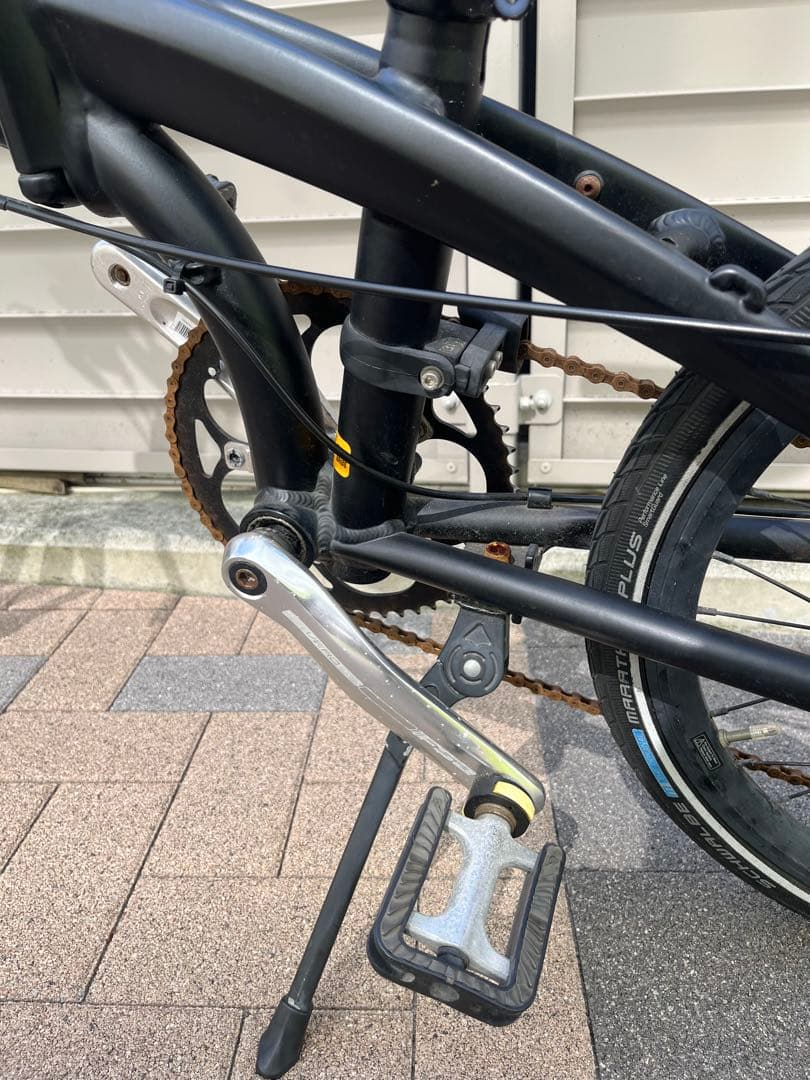メルセデス・ベンツ ブラック 20型20段変速付き折りたたみ自転車