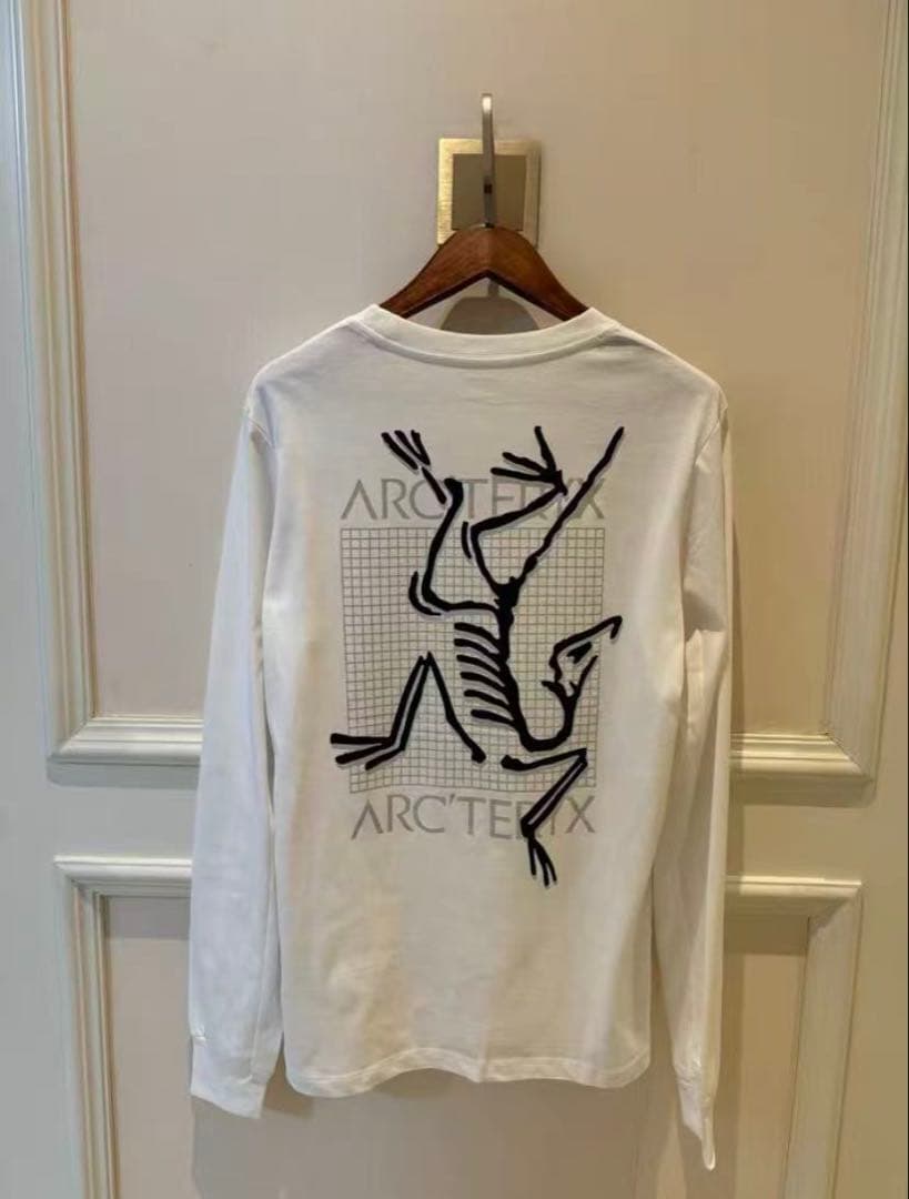 Arcteryx Multi Brid Logo クルーネック長袖Tシャツ