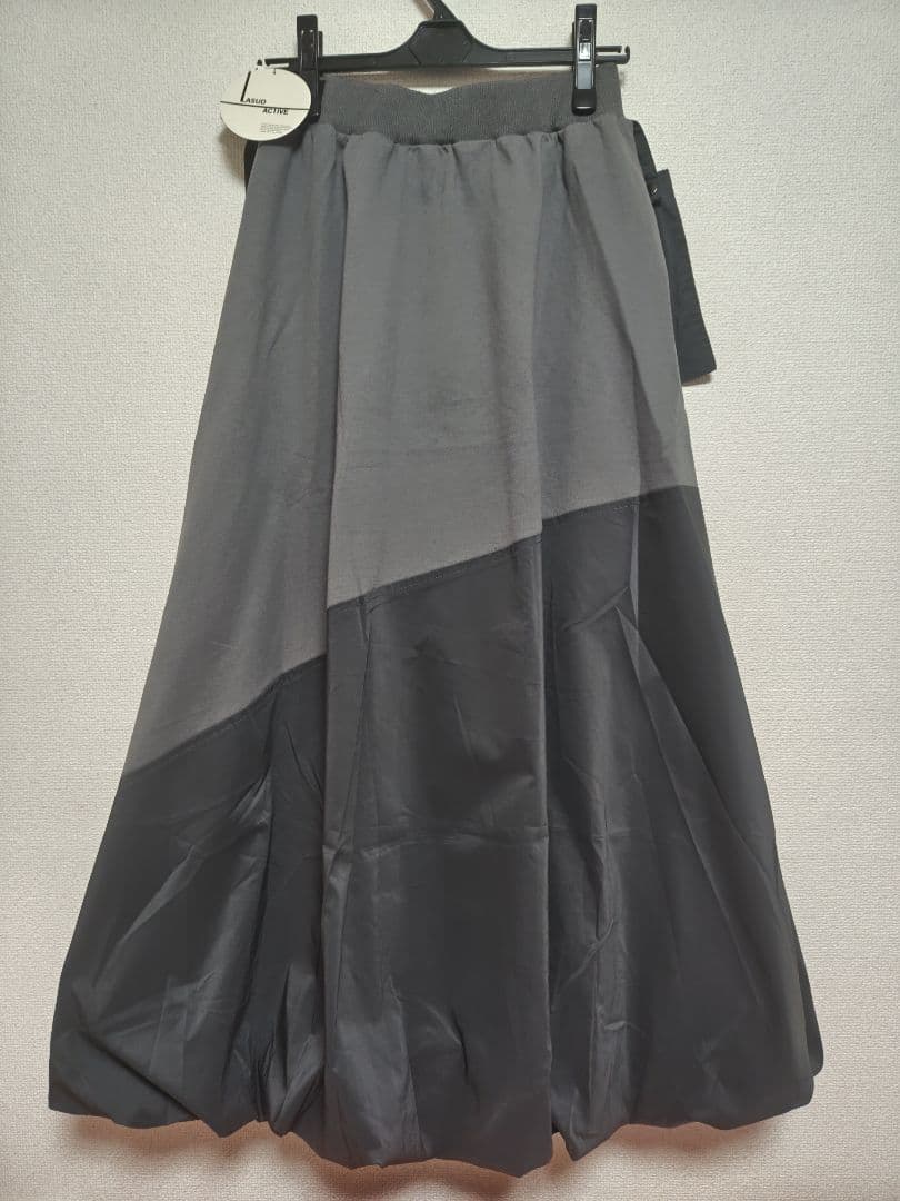 新品15,000円☆LASUD メッシュポーチ付バルーンスカート☆ヤマダヤ