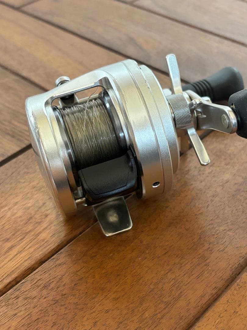 SHIMANO シマノ　オシアカルカッタ200HG OCEA CALCUTTA