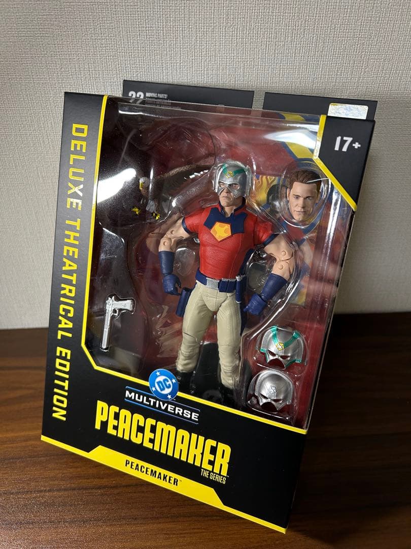 マクファーレントイズ　dcマルチバース　ピースメイカー　フィギュア