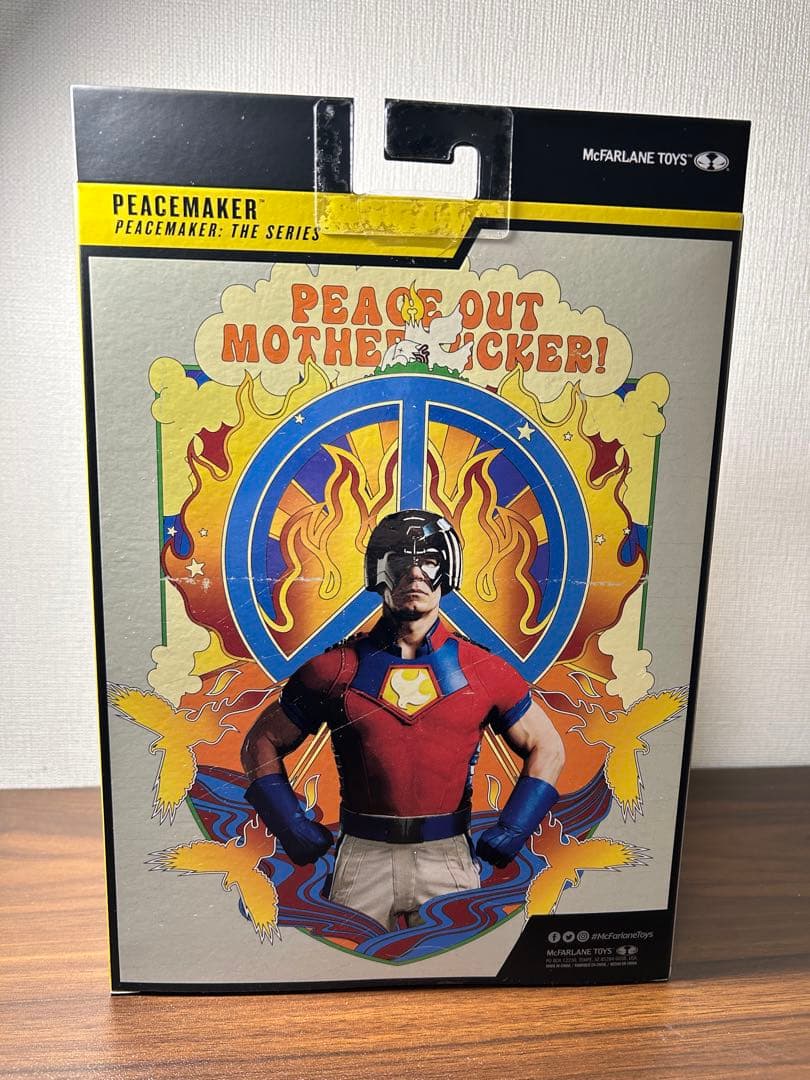 マクファーレントイズ　dcマルチバース　ピースメイカー　フィギュア