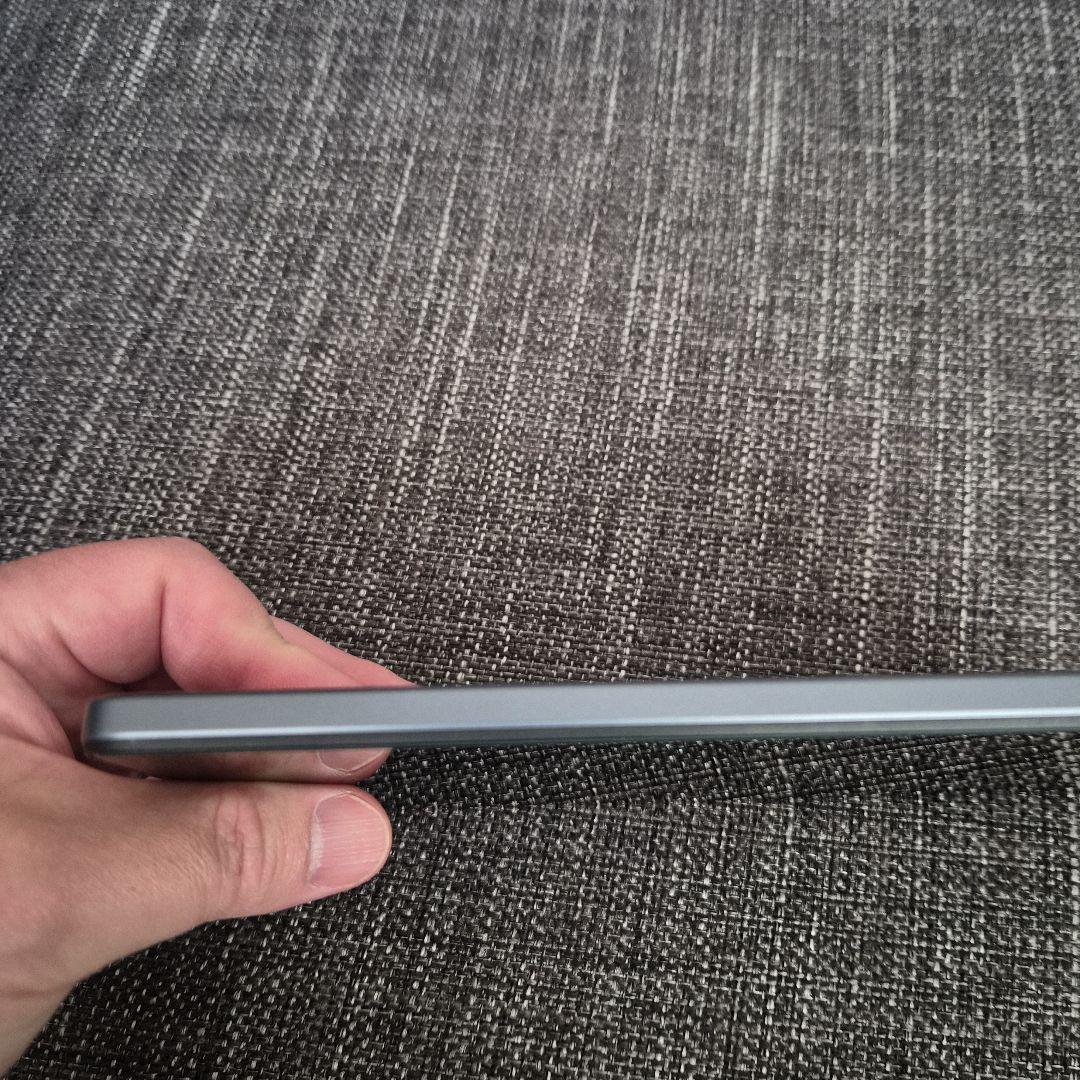 【美品】Redmi Pad SE 8.7 4G + ケース + ガラスフィルム