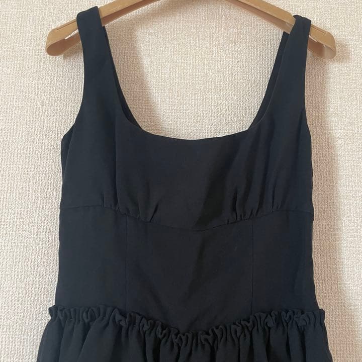 ミュウミュウ　miumiu フレア　トップス　ブラック　タンク　未使用品