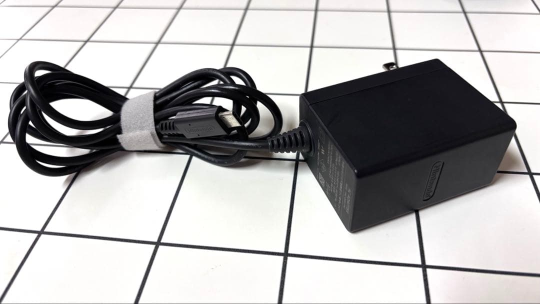 【美品】Nintendo Switch あつまれどうぶつの森セット