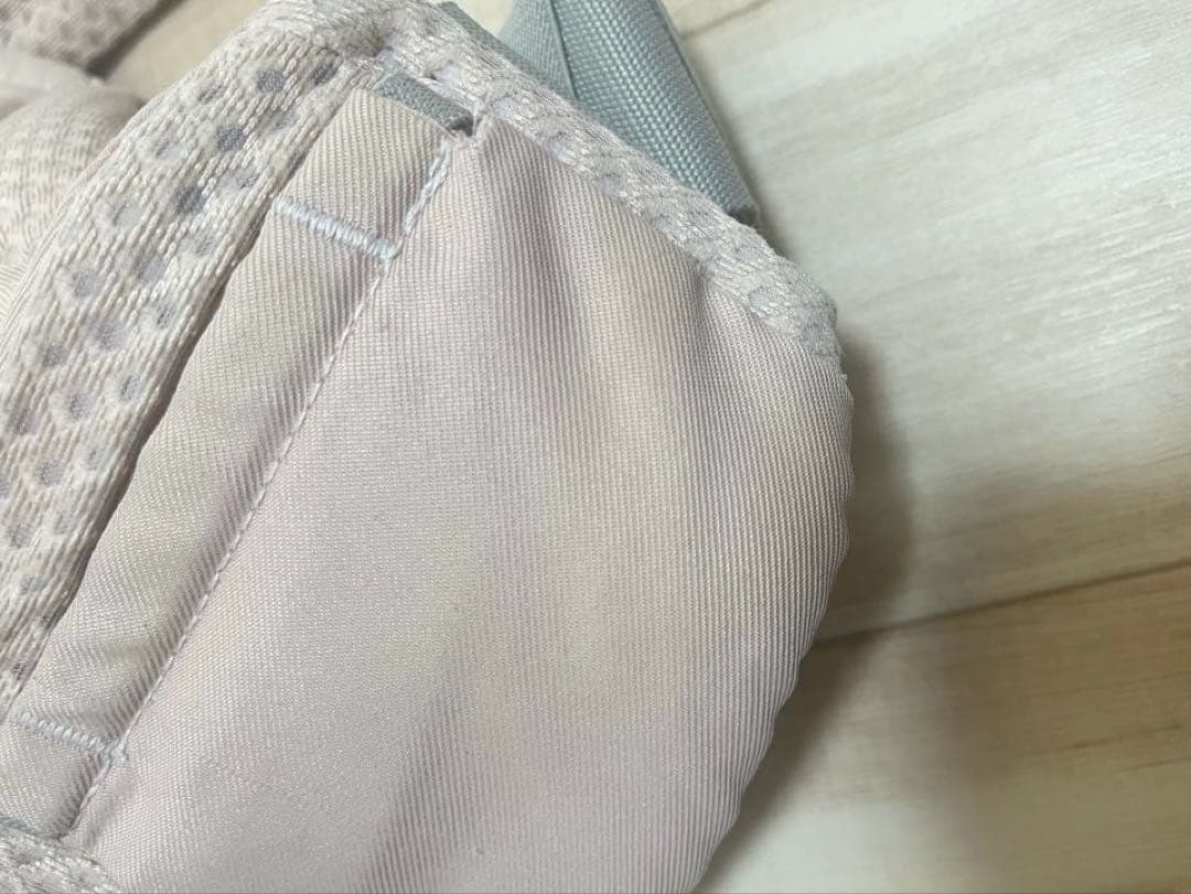 エルゴ オムニブリーズ ピンクベージュ ergobaby ポーチ付き