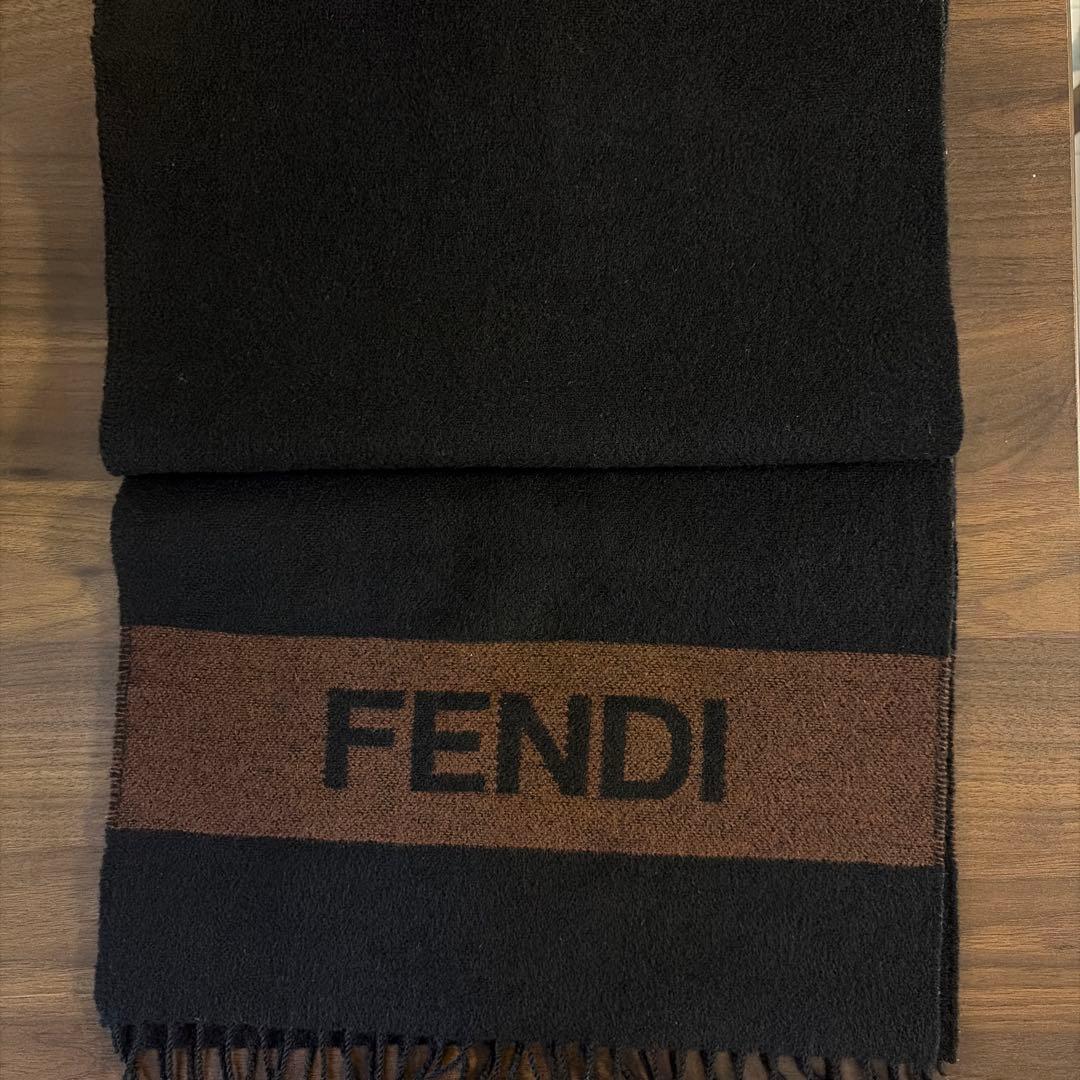 Jiyoungさん 専用　FENDI フリンジ付きマフラー ブラウン/ブラック