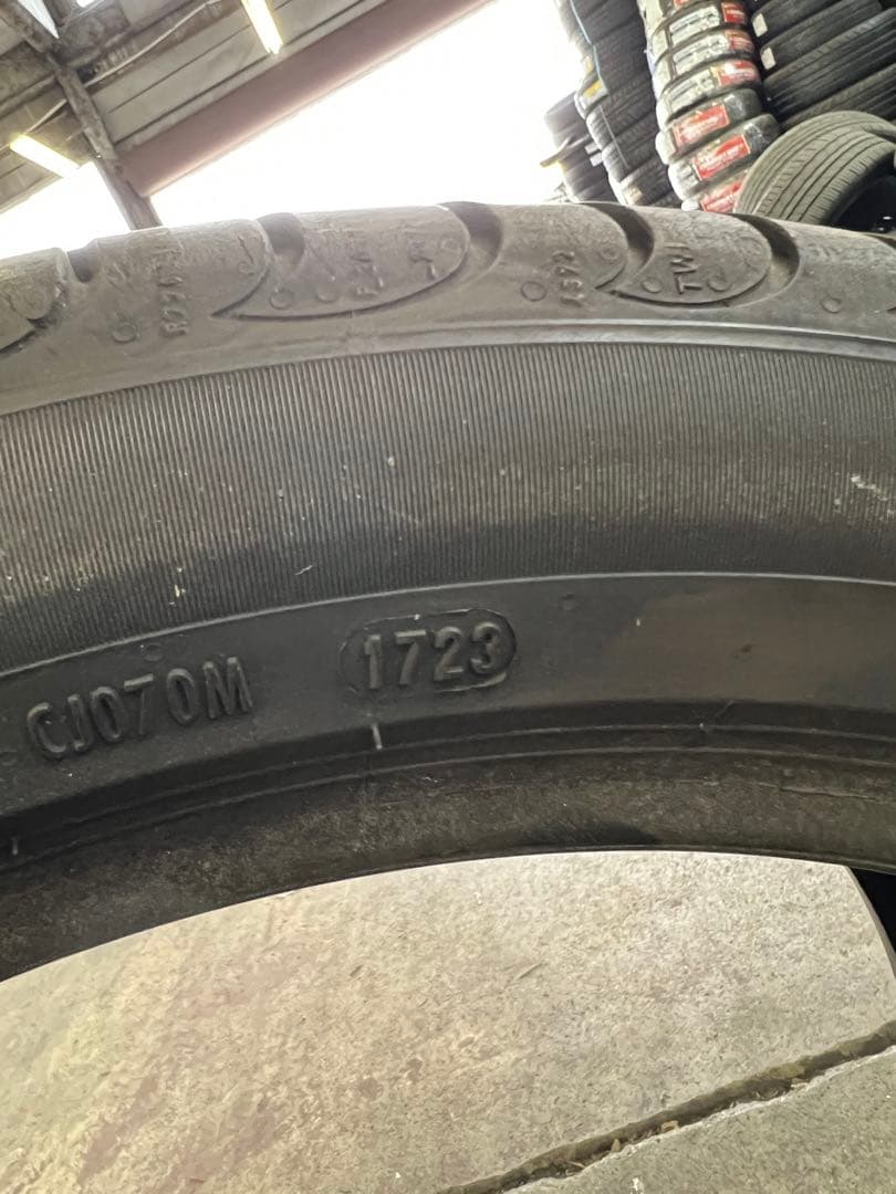 ピレリ パワジー 225/45R17 23年製造 2本セット