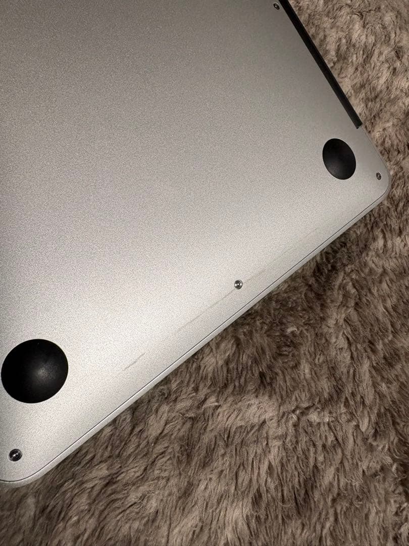 美品　ケース付き　MacBook Air 11インチ　2012