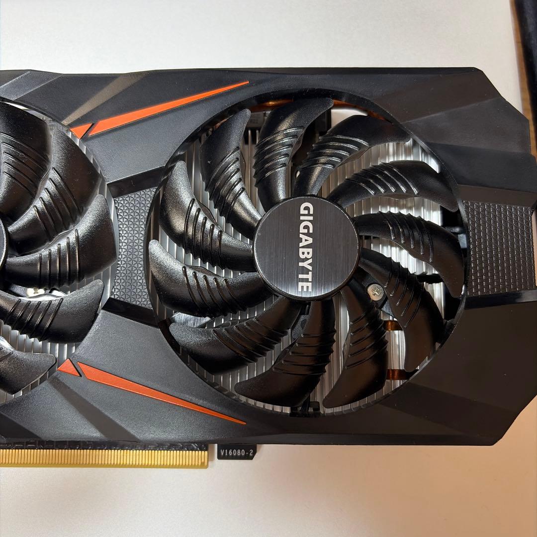 グラフィックボード・グラボ・ビデオカード GIGABYTE GV-N-1060WF20C-6GD GTX1060 6GB