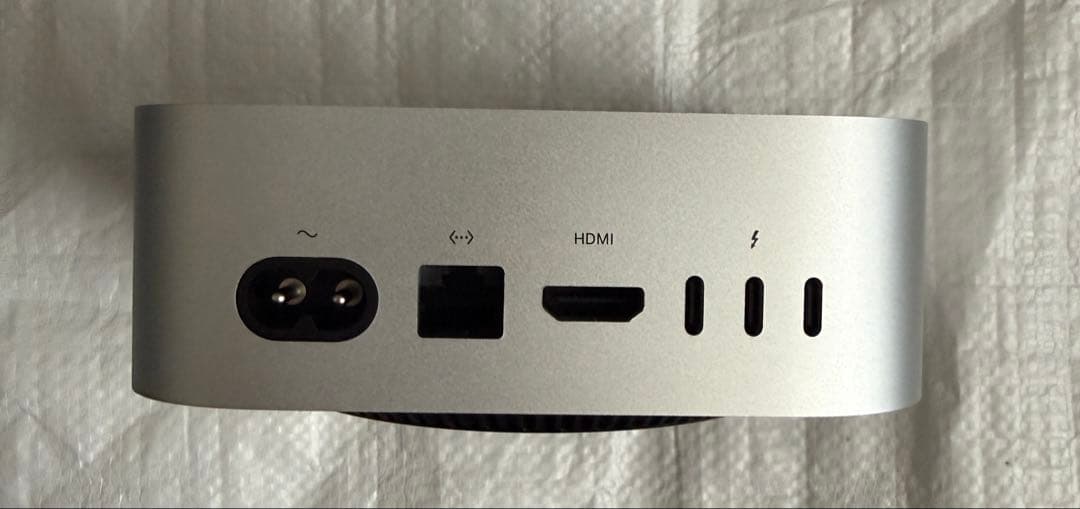 Macデスクトップ Mac mini M4 &Magic Keyboard Touch