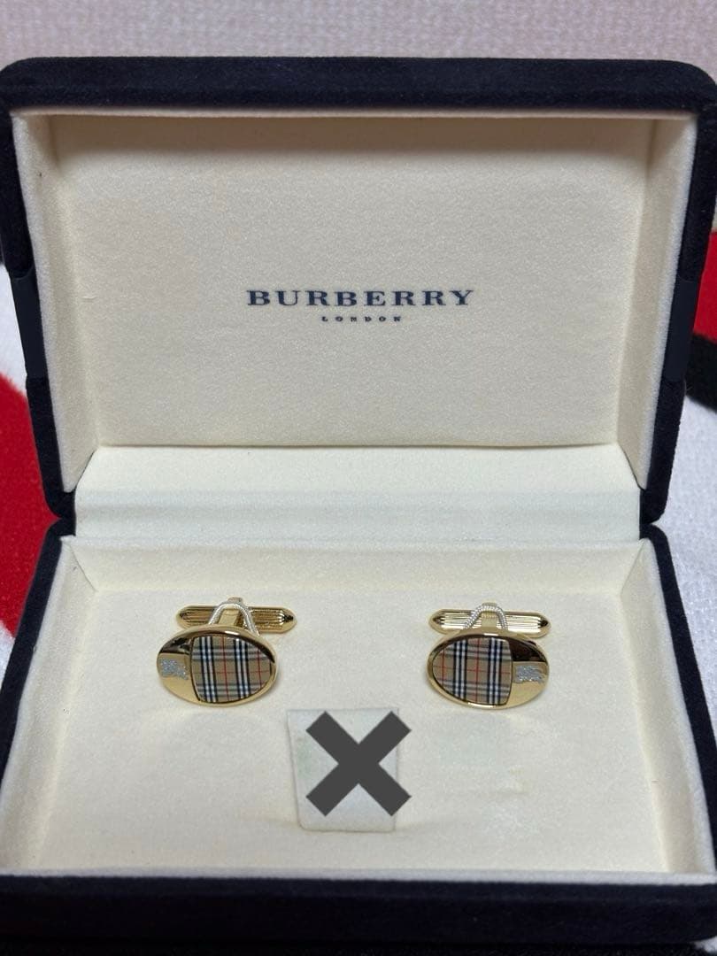 Burberry チェック柄 カフリンクス ✨ゴールド