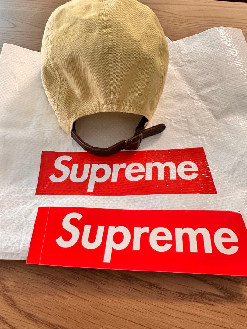 【MZN】Supreme イエロー キャップ　ステッカー、ショッパー付