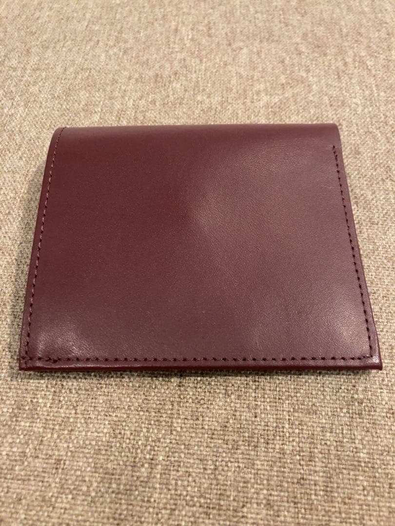 と*も様 皇居財布　2つ折り財布　本革 ワインレッド ボルドー