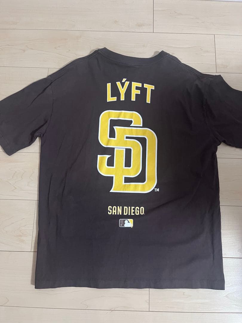 LYFT リフト Tシャツ Lサイズ サンディエゴ・パドレス