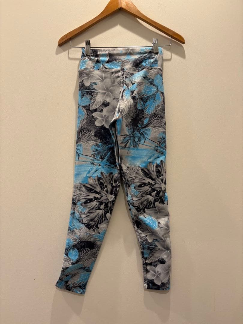 新品 Linda Works フラワープリントヨガレギンス M