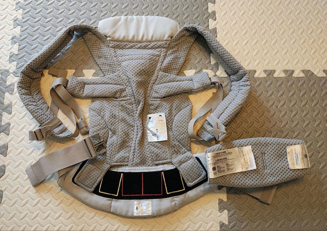 ergobaby OMNI 抱っこ紐 グレー 収納ポーチ付き