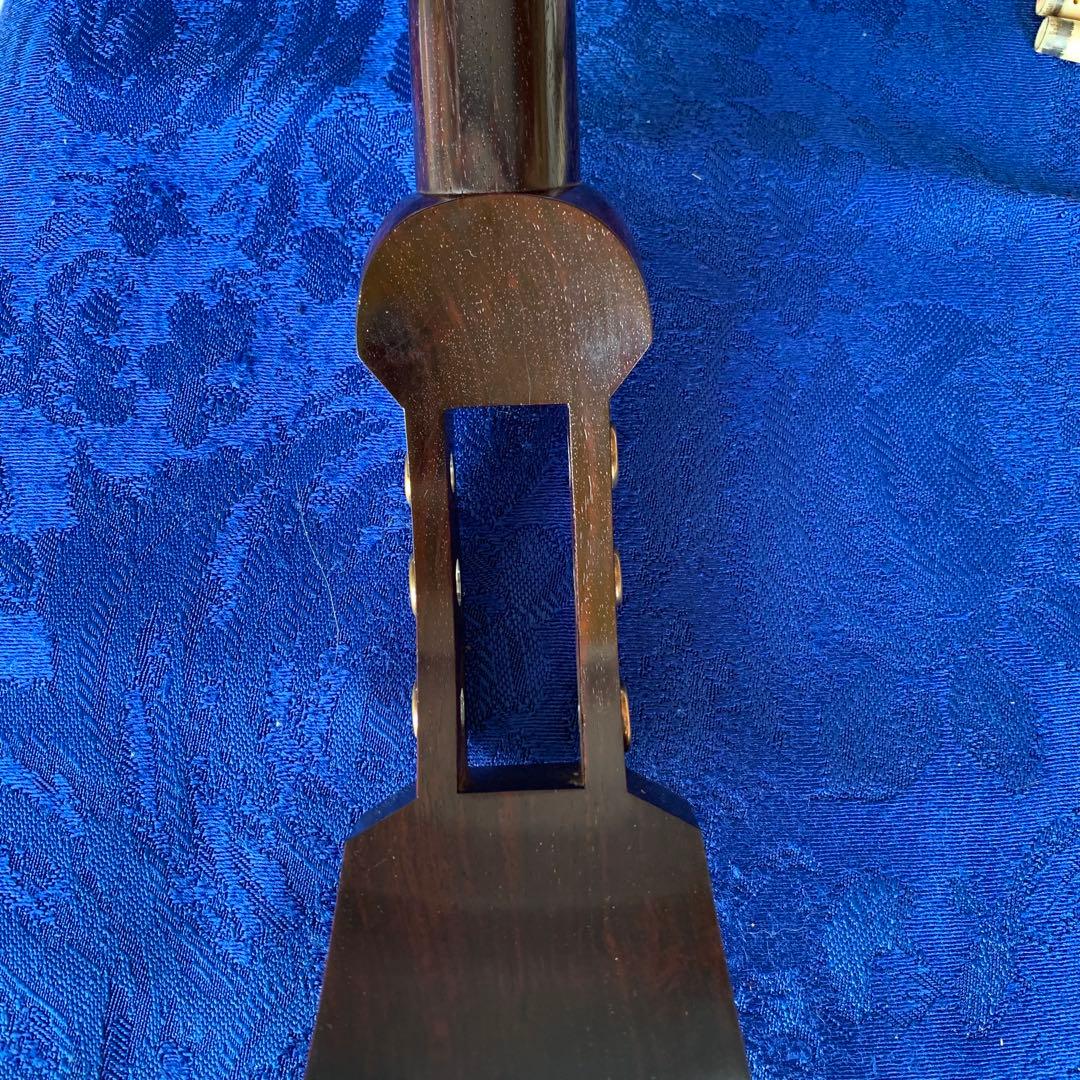 三味線 中棹 花梨 民謡 ケース付 初心者 和楽器 合皮 付属品多数 入門用