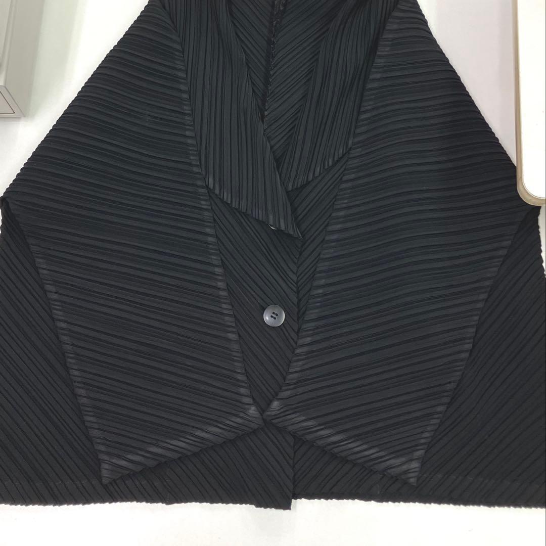 ISSEY MIYAKE プリーツカーディガン　ジャケット　サイズ3 ブラック