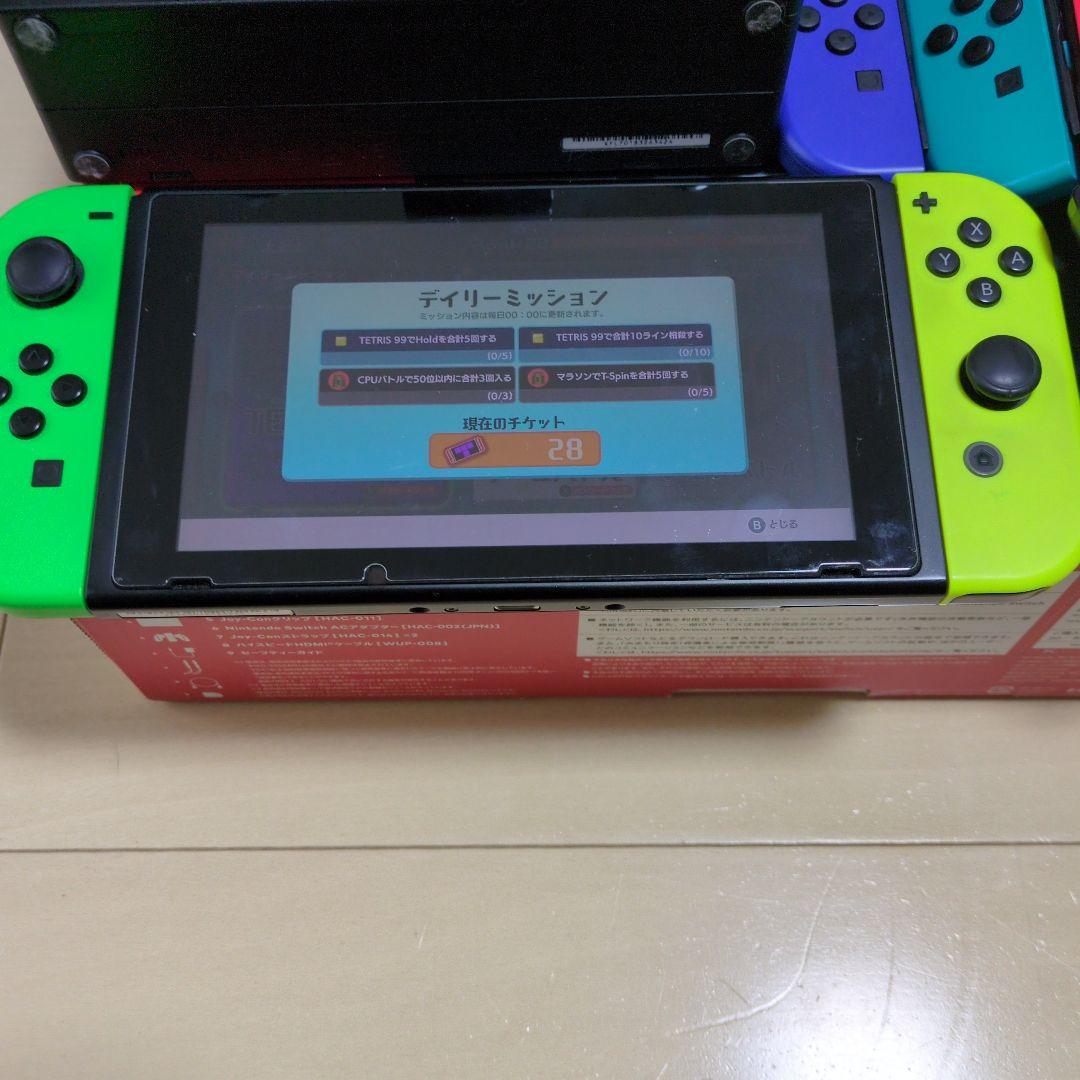 Nintendo Switch 本体 ジョイコン3組付き