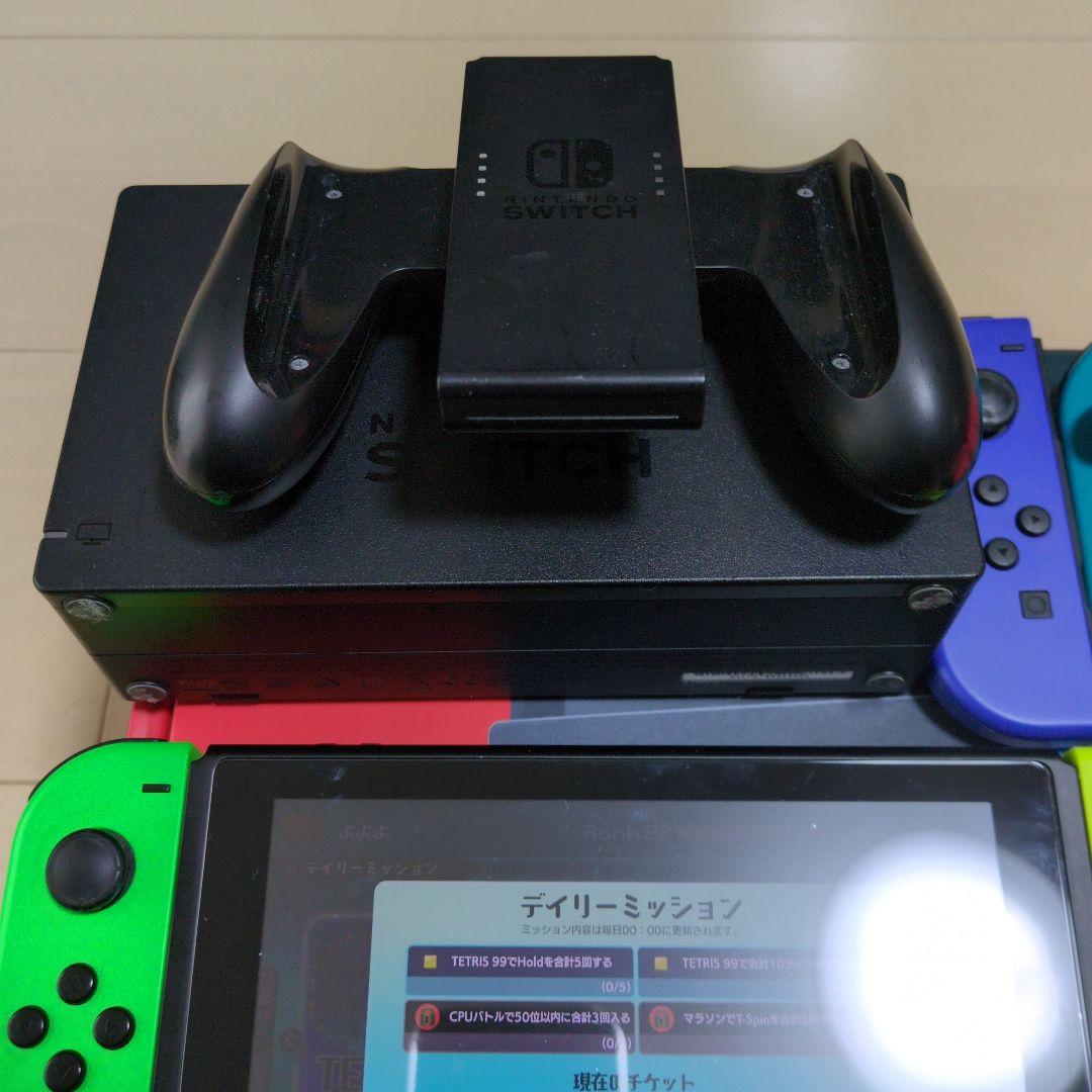 Nintendo Switch 本体 ジョイコン3組付き